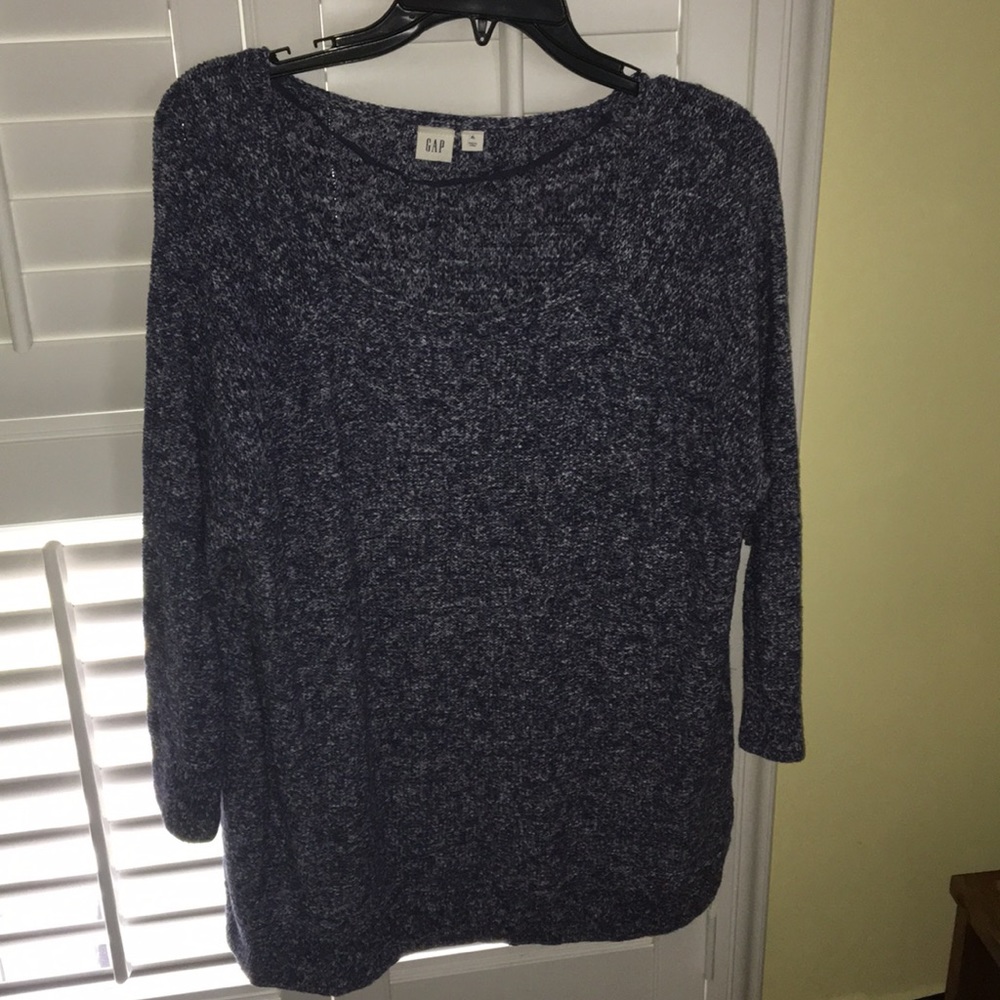 NWOT Blue GAP sweater